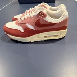 Air Max 1 Women’s Size 7.5 “Stardust” Deadstock 