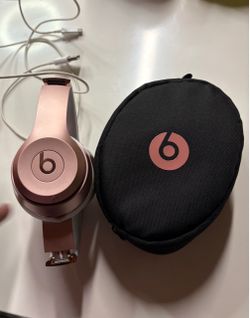 🔥🔥Beautiful BEATS WIRELESS HEADPHONES. Yours for only $35🔥🔥