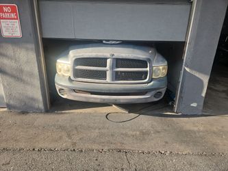 Dodge Ram 1500  Truck