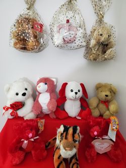Lot of 10 Assorted Plush 7 inch"-12 inch" Stuffed Animals, Cellophane Gift Wrapped