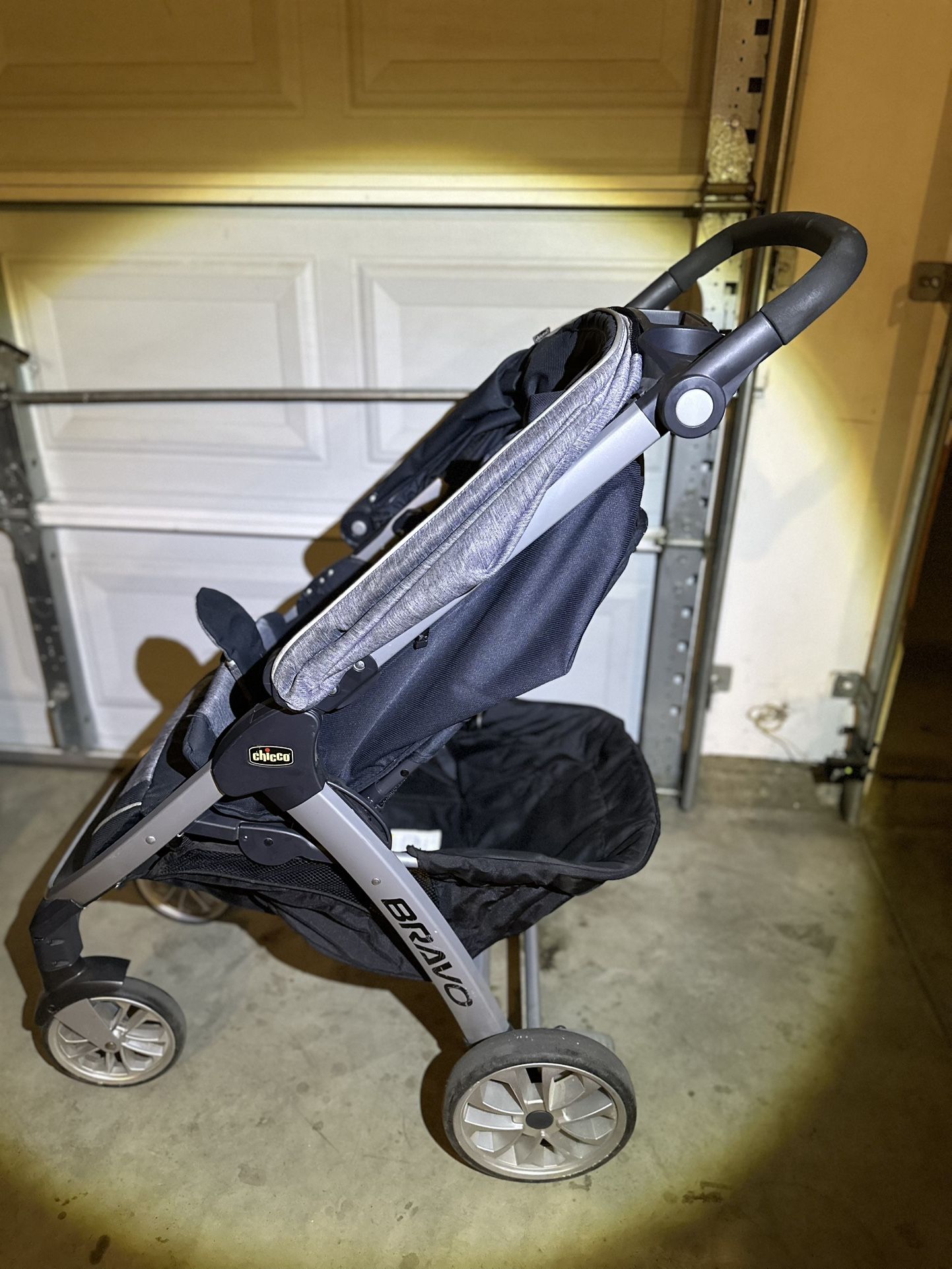 Chicco Bravo Stroller