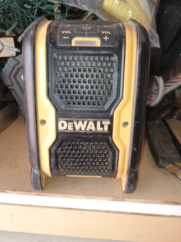 DeWalt Bluetooth Speaker 