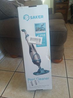 SAKER POOL CLEANER