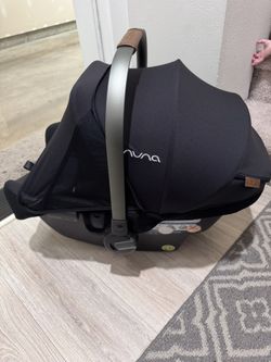 Nuna Infant Car seat 2023