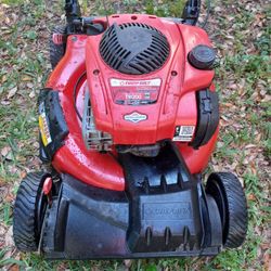 Lawn Mower Troy Bilt TB200 Excellent Conditions Front Wheel Drive Self Propelled Run Like New 