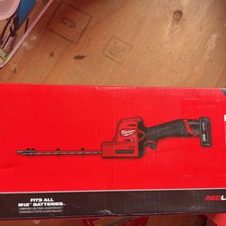 Milwaukee M12 Trimmer Kit