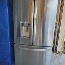 LG Refrigerator 