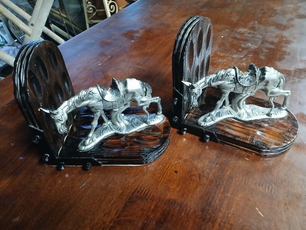 Antique Book Ends With Medal Horses On Each Ends