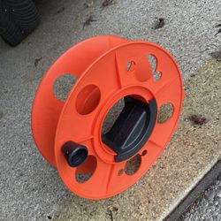 Cord Storage Reel with Center Spin Handle, 150-Feet