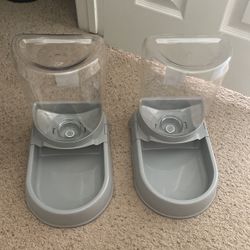 2- Self Pet Water Containers 