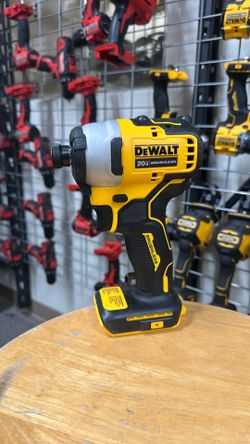 DEWALT ATOMIC 20V MAX Cordless Brushless Compact 1/4 in. Impact Driver (TOOL ONLY)