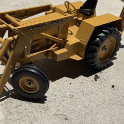 Ford 755A