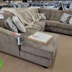 Graftin Sectionals Sofas Couchs Finance and Delivery Available