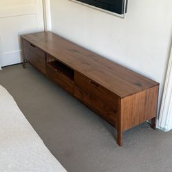 Vintage Mid-Century Low Console in Wood with dove-tailed drawers and tapered legs