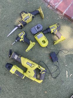 RYOBI 18V  2 drills 1 Battery 1 Cordless Compact One-Handed Reciprocating Saw 