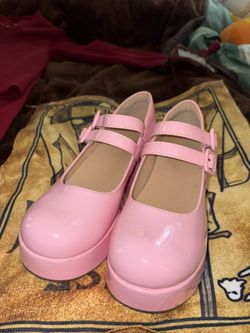 Mary Jane’s Size 6