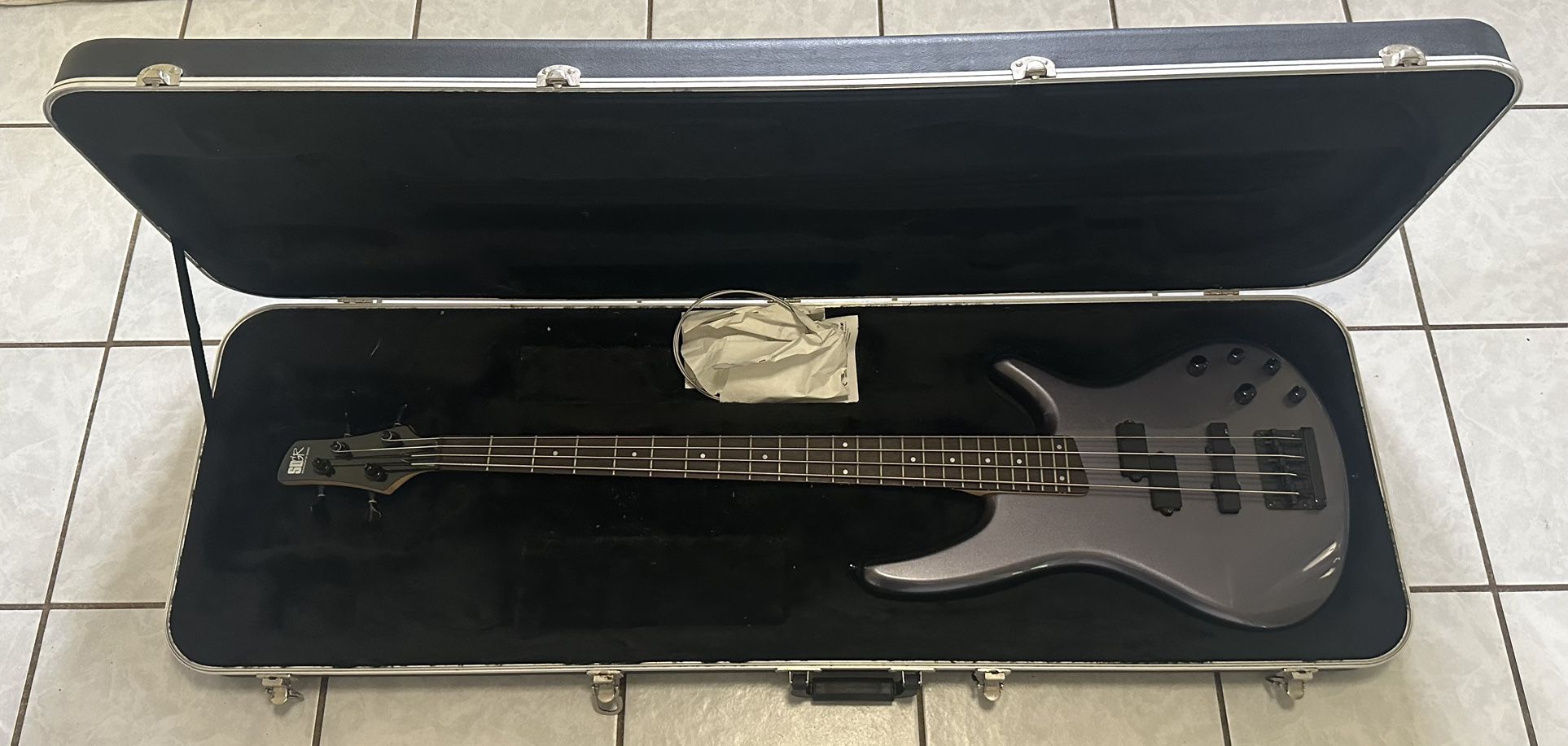 SDGR Soundgear By Ibanez Guitar SR400 4-String Electric Bass Color Gray with Original Case - Korea