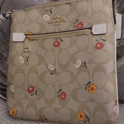 Coach Signature Mini Rowan File Bag