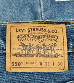 Levi Relaxed Fit 550 33 x 30 Made in the USA