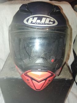 HJC full faced motorcycle helmet. All inner helmet parts included. Used but in very good condition and Size L