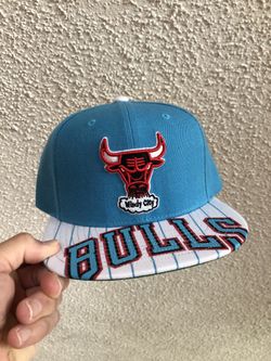 Mitchell And Ness Chicago Bulls Jersey Font Brim Snapback Hat NEW