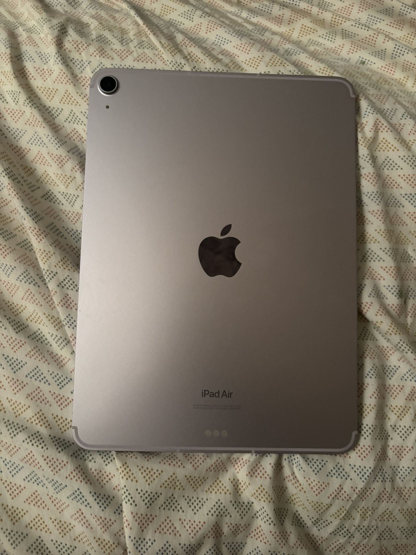 iPad Air 11”(2024) M2 256gb WiFi+cellular Apple Warranty Until 2025 iPad Mint Conditions No Box Or Accessories 
