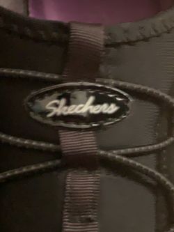 Black Skechers 8.5 size
