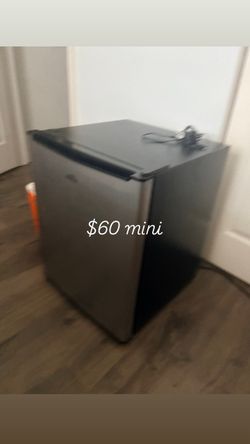 Mini fridge