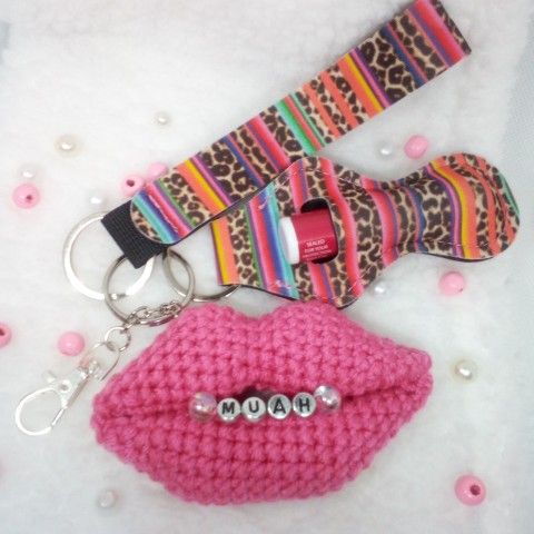 Crocheted Lips Keychain Set
