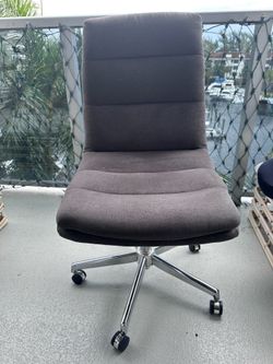 Memory foam desk chair