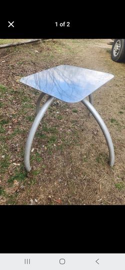 Metal table base