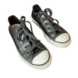 Converse Chuck Taylor All Star Youth 12.5 Black Leather Unisex Low Top Classic