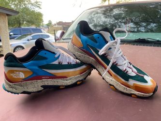 The North Face VECTIV Taraval Men's Size 13 MultiColor Hiking Trail Shoes Retro