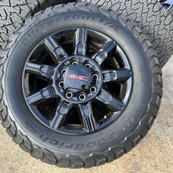 20” 2025 GMC Sierra 2500HD Wheels AT4x rims BFGoodrich KO3 LT285/60R20 80% 