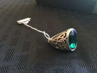Large Oval Green Stone Ring -Mens Sz. 7