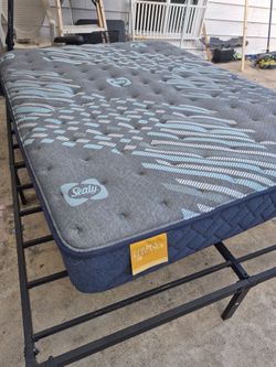 Quenn matress and fram