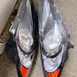 11-14 Hyundai Sonata Headlight 