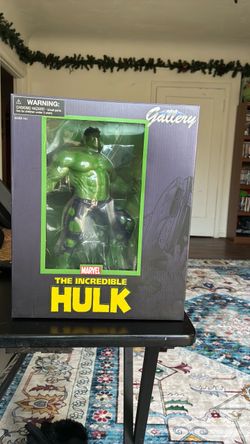 Marvel Gallery Incredible Hulk Statue Figure