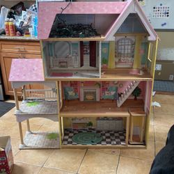 KidKraft Doll House With Furniture 
