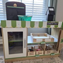 Melissa & Doug Play Market And Cleaning Supplies