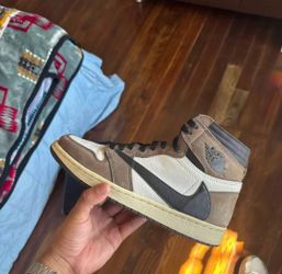 Travis Scott Mocha Jordan 1 2019 Sz7.5