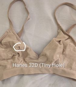Womens Hanes (contact info removed) Comfort Flex Size XS Beige, New, left snagged a tiny hole in one layer. 95% nylon, 5% spandex East or west