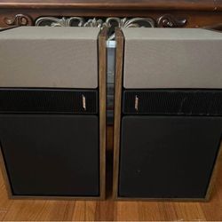 Bose 301 Series ii Speakers 