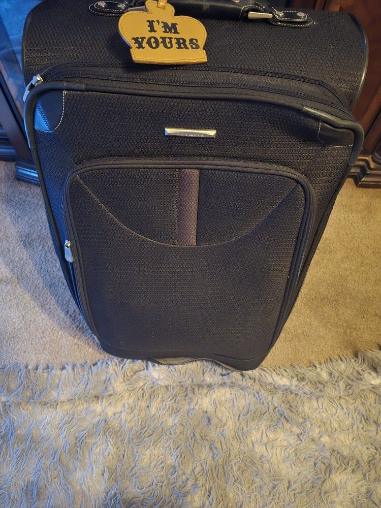 Black Olympia Suitcase 