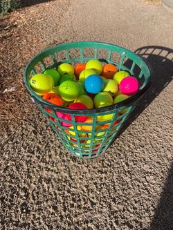 Mixed Colored Golf Balls Bulk Lot
