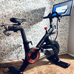 Peloton Bike