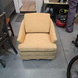 Rolling Comfortable Chair
