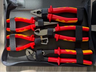 Insulated tool set