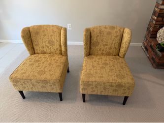 Pier One seats