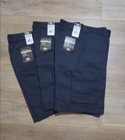 Dickies Loose Fit Cargo Shorts – Size 32 (3-Pack)